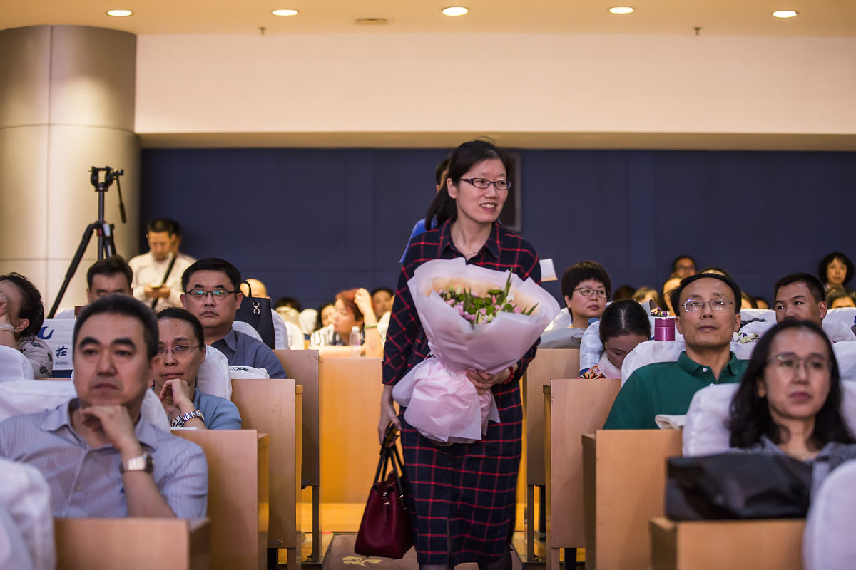 成都翰林职业技术学校播音与主持专业可以选择哪些就业方向