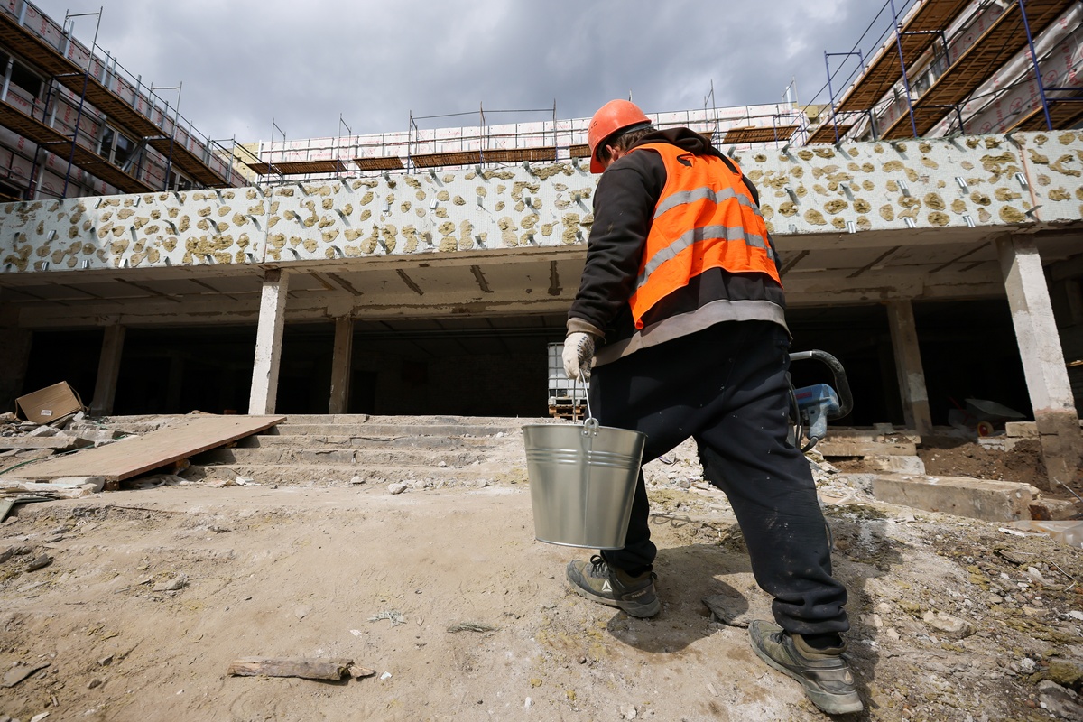 深度解析：混凝土冬季施工质量保证措施的国外研究现状