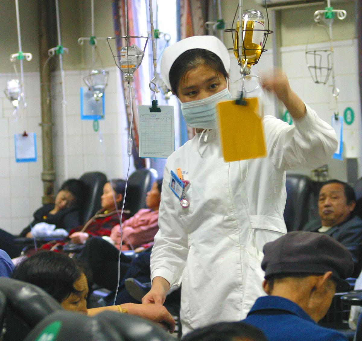 写一篇陕西省交通医院儿科护理岗位小儿骨折患者护理的经历。