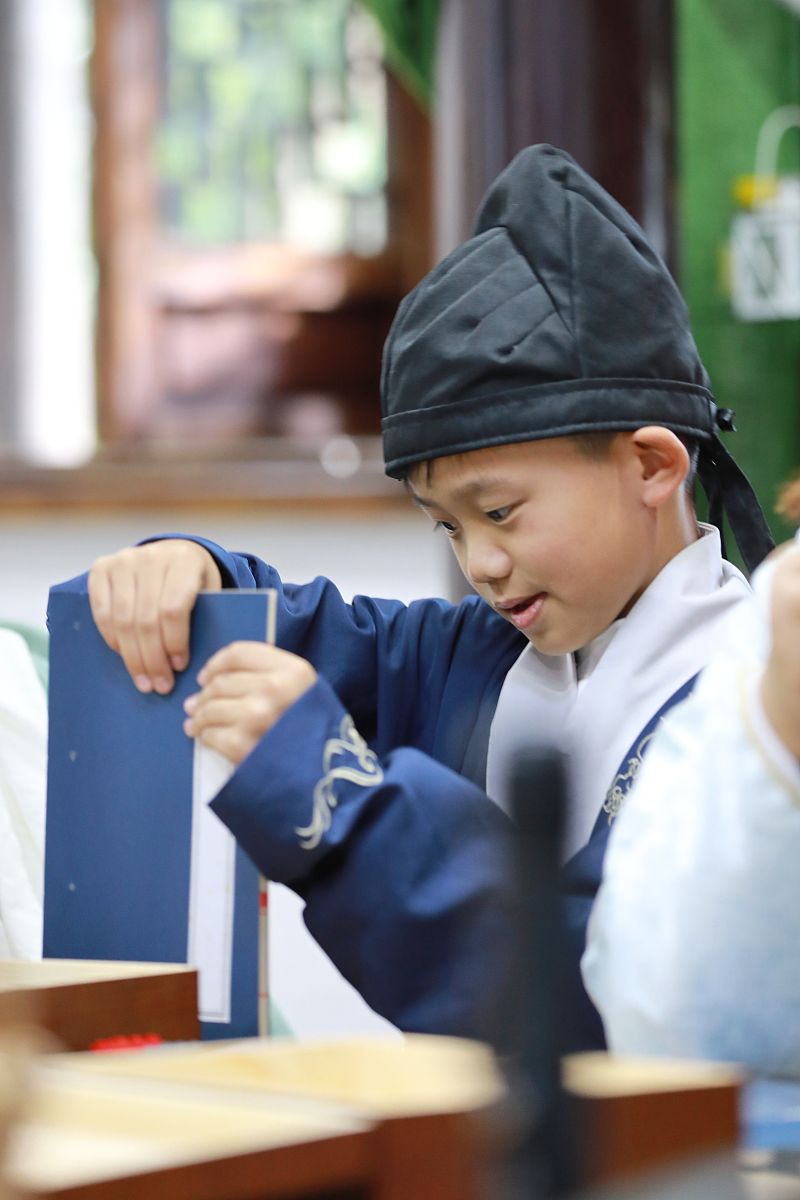 从德智体美劳的自我鉴定300字