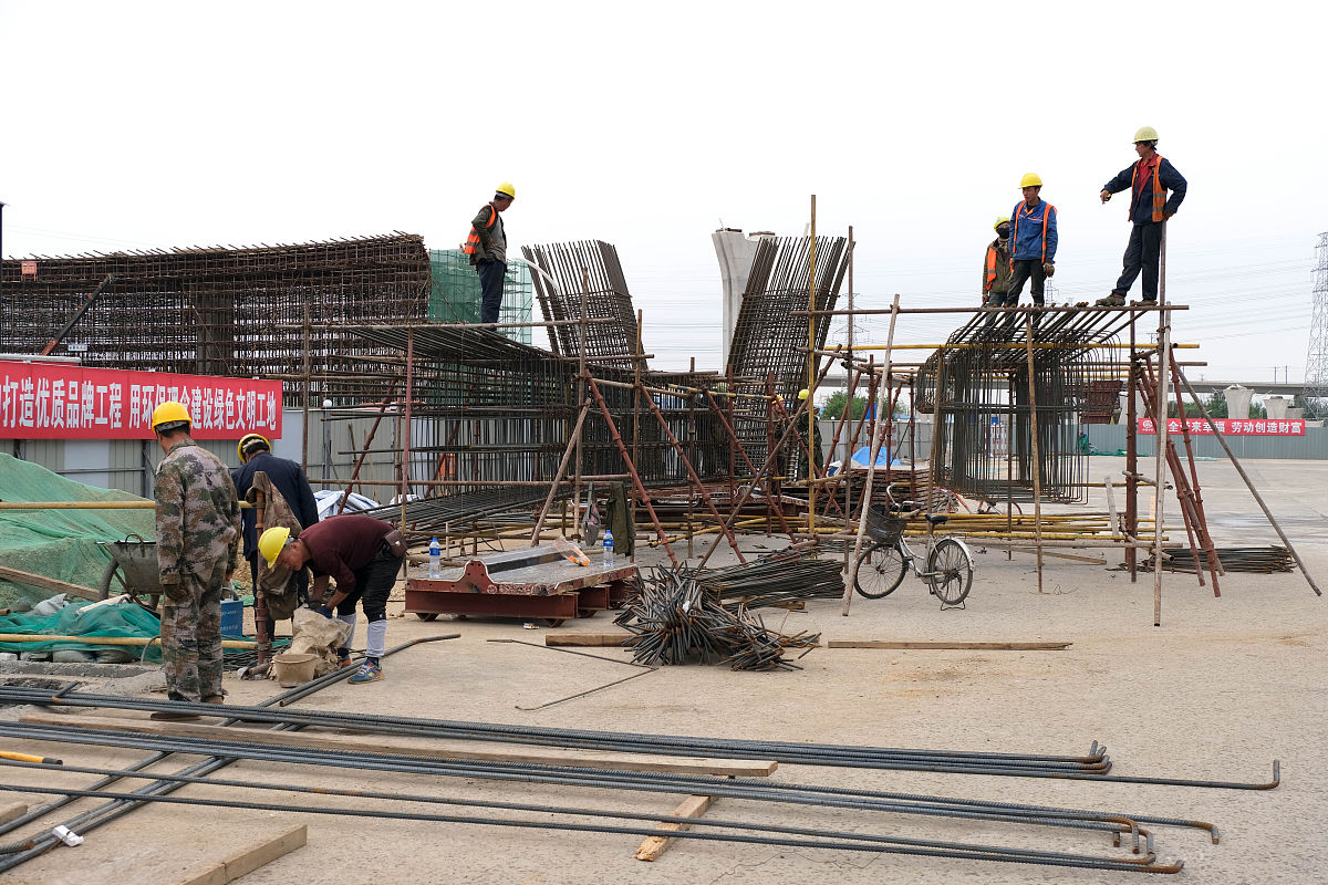 写一份桥梁方向的个人施工的实践内容