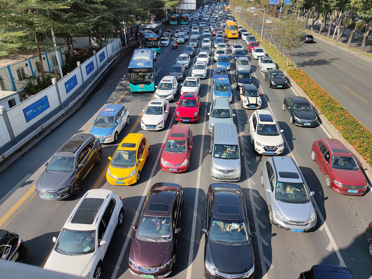 智慧交通场景下，上班族和学生面临交通问题的常见地点