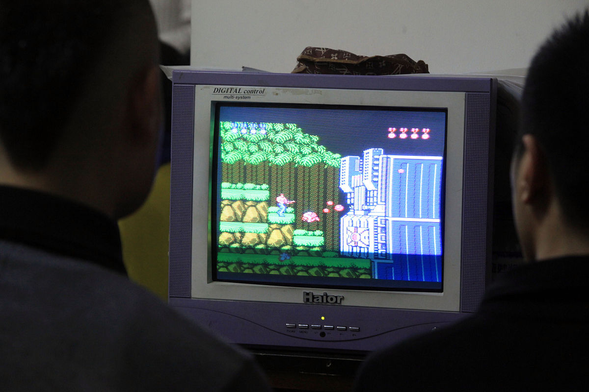 PS2游戏机区域区别的原因：电视制式差异