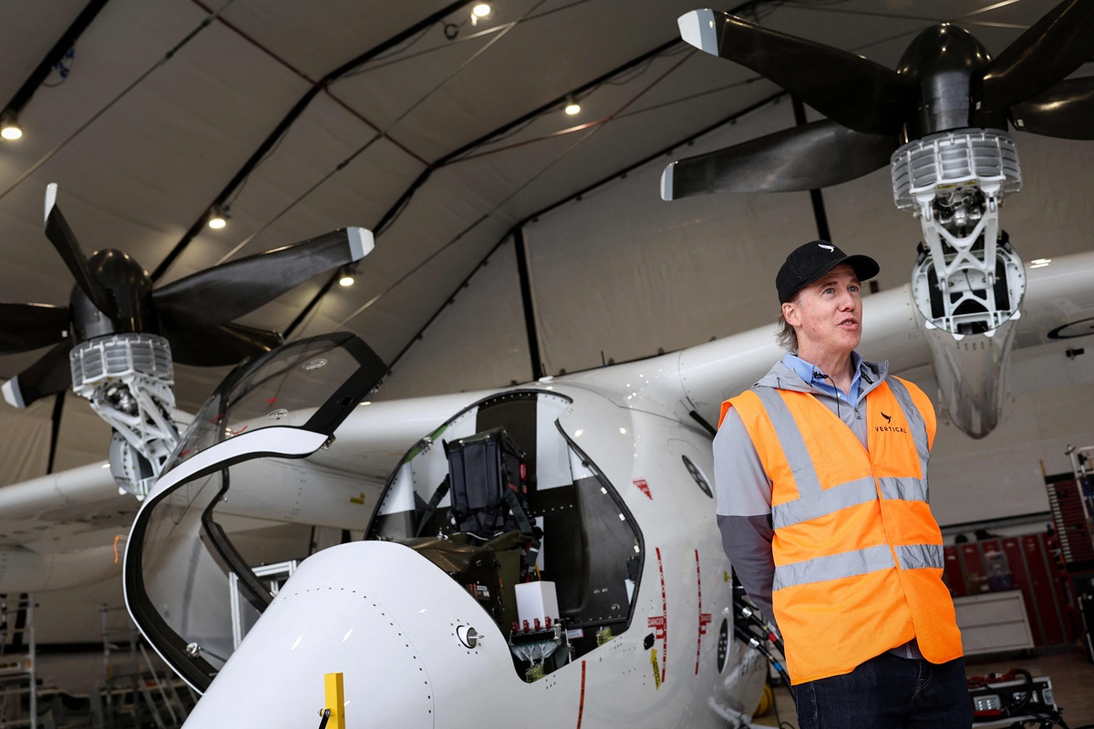 五一假期，他们坚守岗位保障航班安全！致敬民航机务工作者！