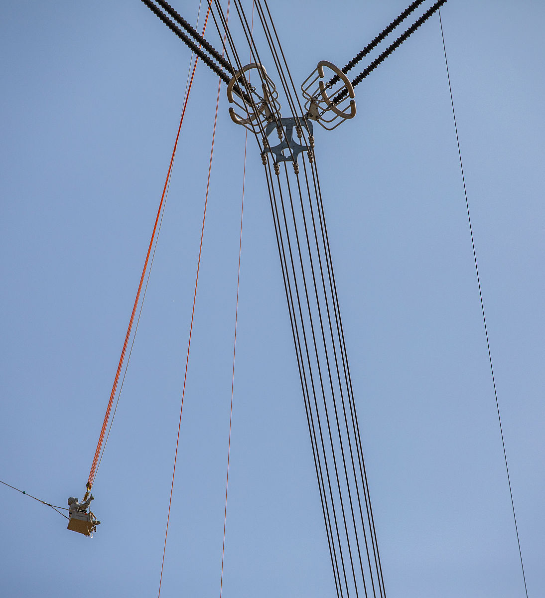 21 钢筋工概述22 钢筋工各工艺单元及职业病危害因素识别24 钢筋工职业病危害因素的健康危害请结合钢筋工按照上述目录进行总结不少于2000字。