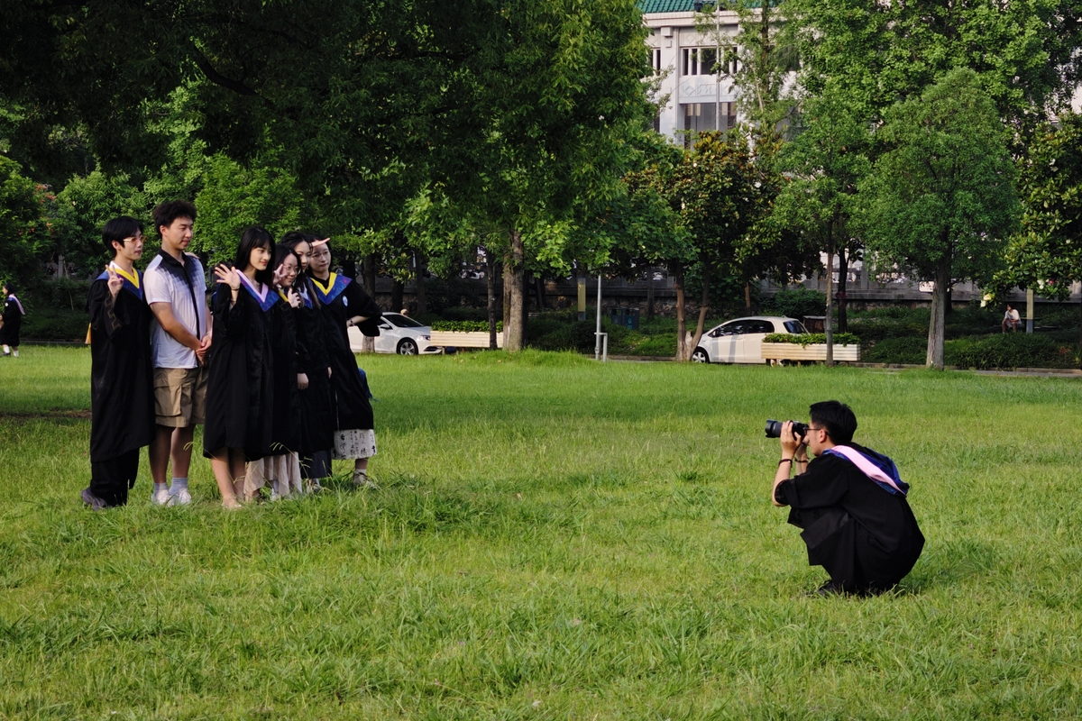 摄影记录大学生校园的一天 | 用镜头记录青春