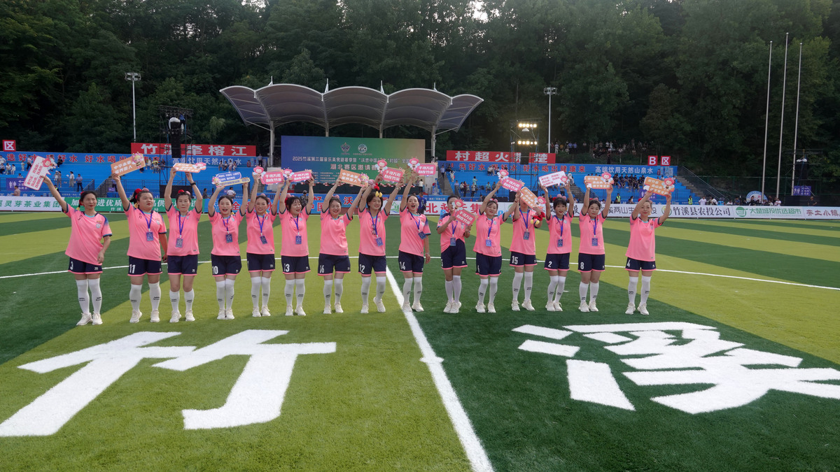 德阳弘正运动职业学校专业介绍：体育教育、运动训练等多个专业方向