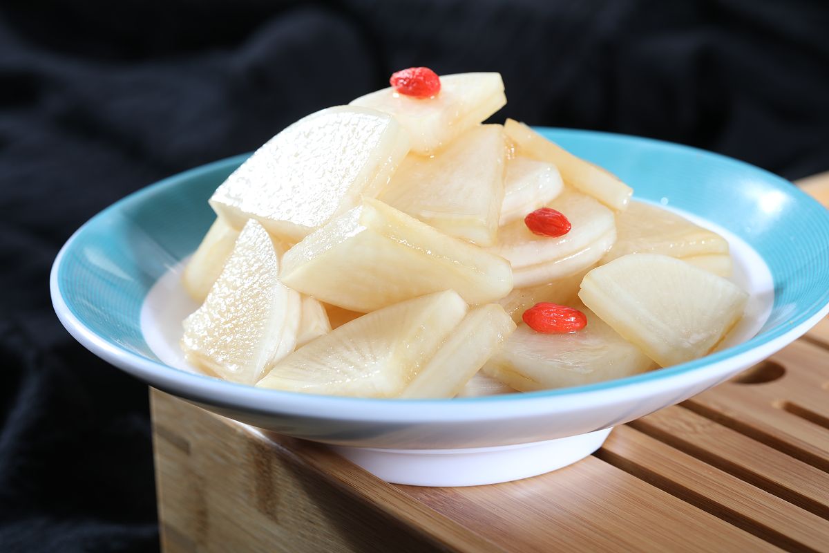 腌萝卜：酸甜爽脆，营养美味，下酒佳肴