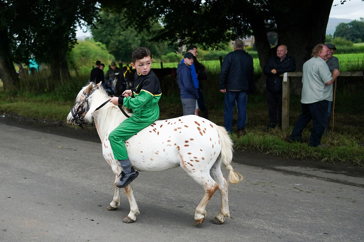 brb我 b5个1如何通过四则运算得到6brbchatcaict b1+1+1+1+11 = 6这是5