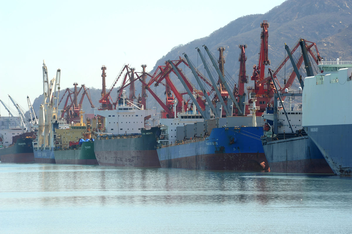 船型对碳排放的影响：从班轮营运视角解析