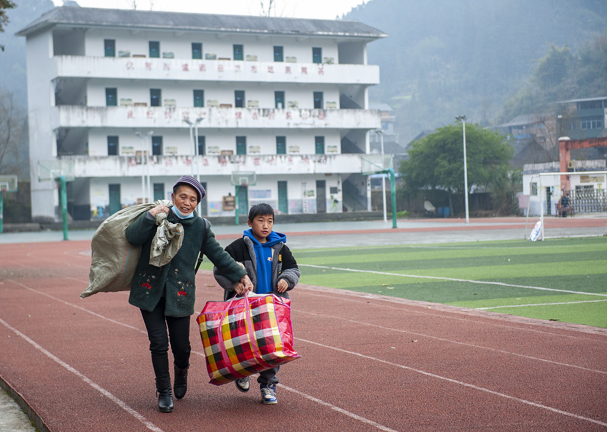 2019年黔东南州工业学校招生简章