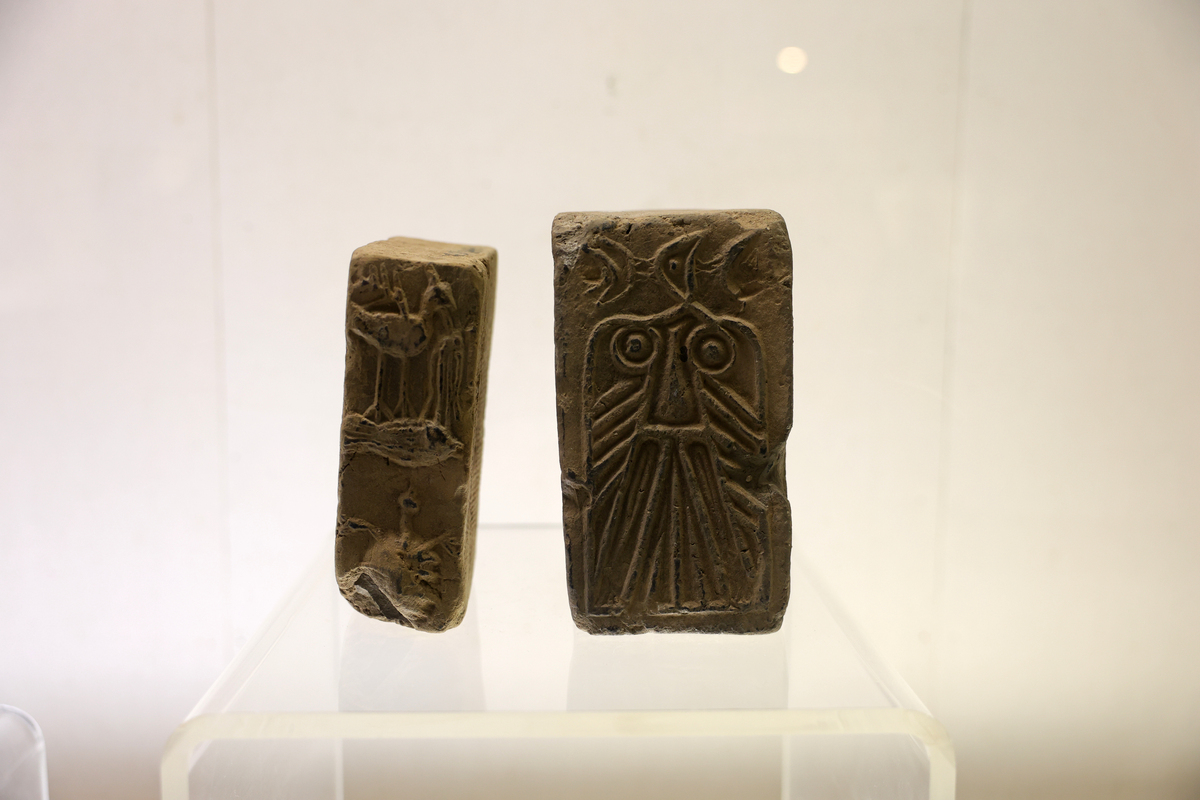 商代图腾崇拜：文献证据及研究综述