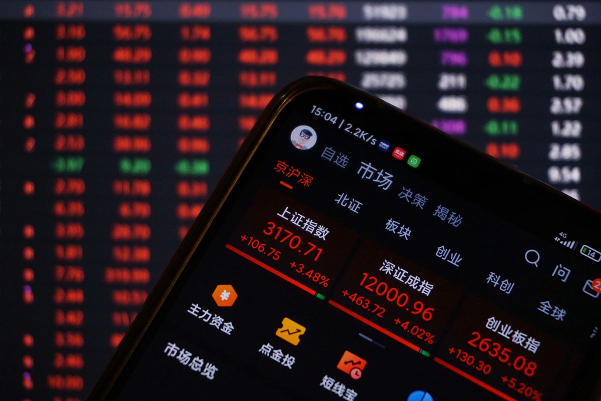 支付宝股票怎么玩新手入门作为一个 AI我无法提供投资建议或股票交易指导。但是以下是一些关于如何入门支付宝股票交易的一般建议：1 了解股票市场和投资基础知识包括股票交易的基本原理、风险和收益等方面。2 选择合适的股票交易平台如证券公司或在线股票交易平台然后开立一个交易账户。3 在交易平台上搜索支付宝股票并了解其历史表现、财务状况和市场前景等信息。4 根据自己的投资目标和风险承受能力制定一个合理的投资