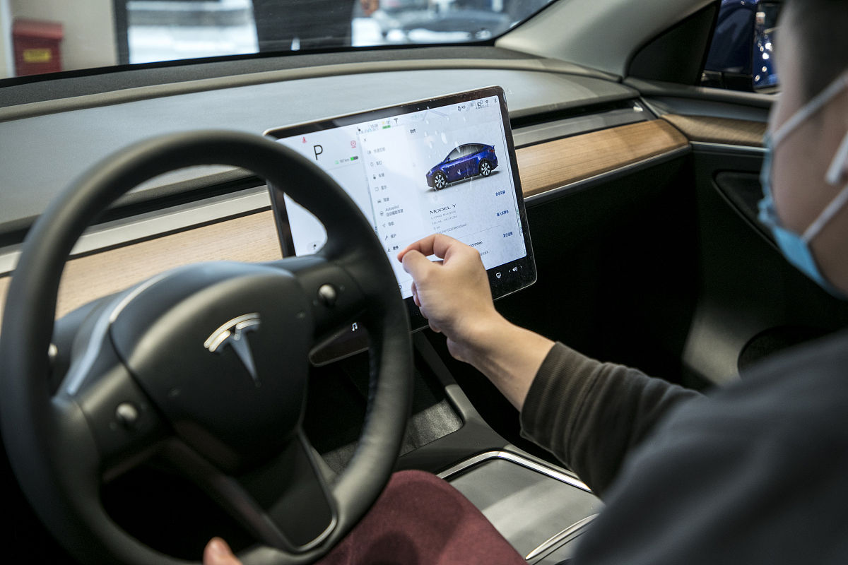 特斯拉单踏板模式使用指南：简单易懂的步骤