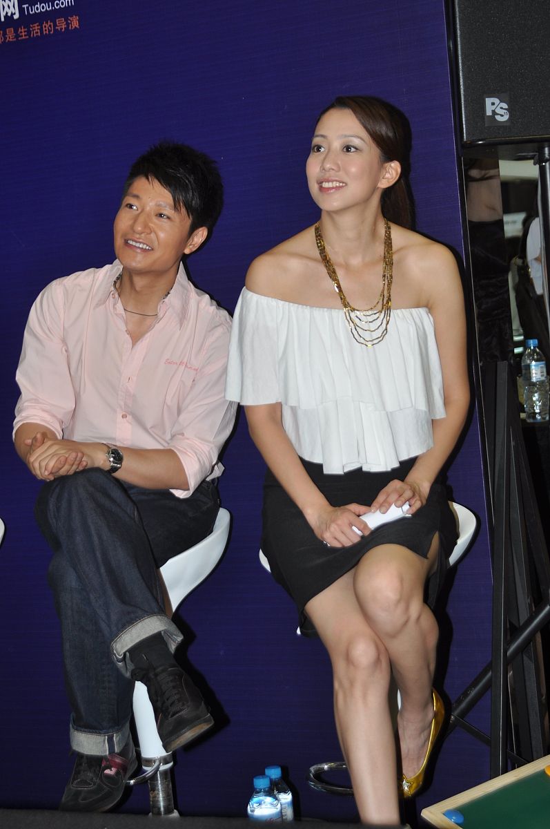 2009年9月6日,上海,网络互动财智真人秀《百万富翁》决赛发布会.吴辰