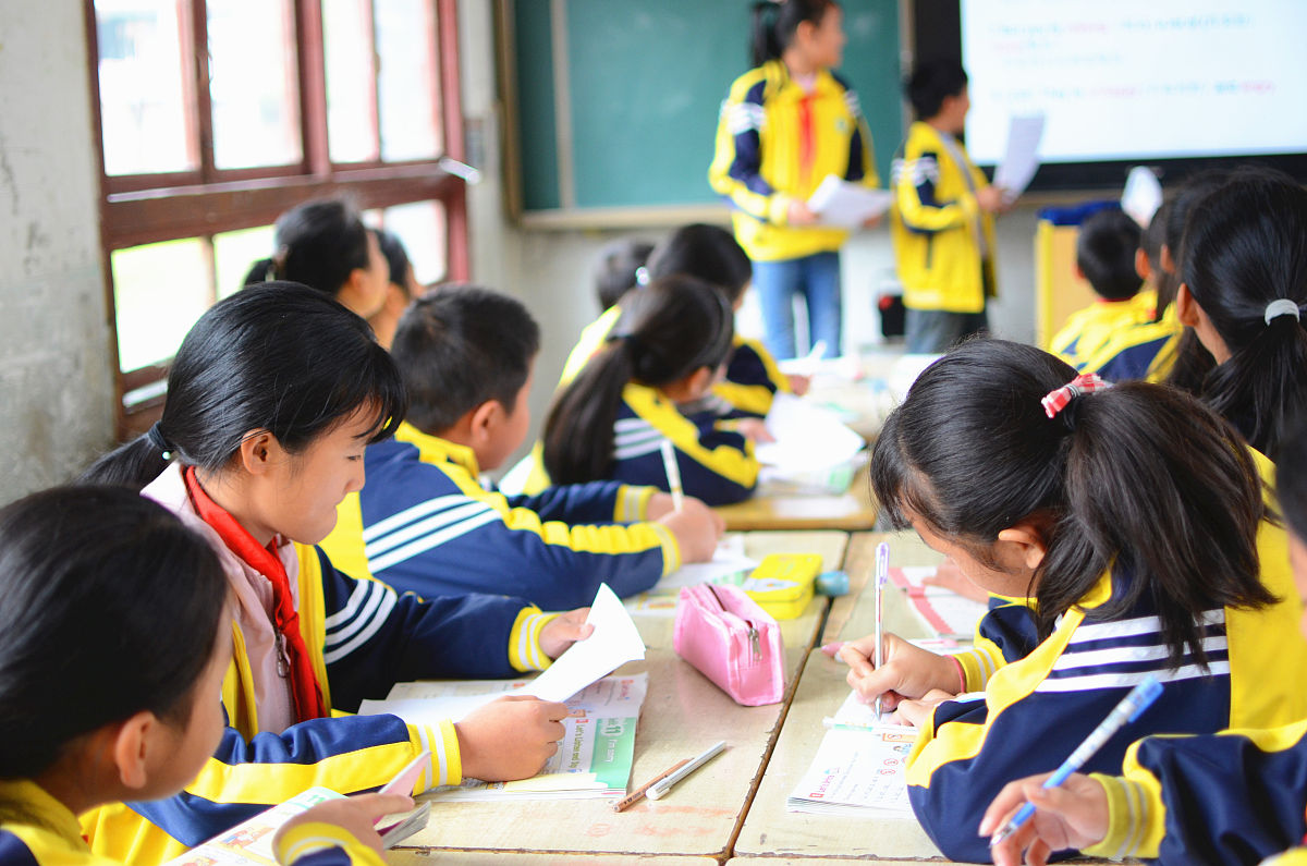 贵州初中毕业能上中专学校