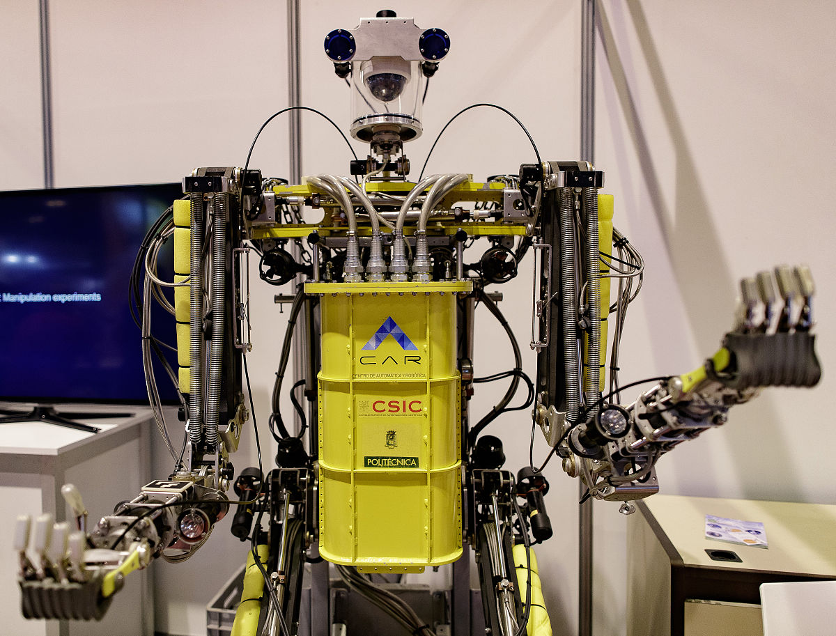 湖南安全技术职业学院中职部工业机器人技术应用专业可以选择哪些就业方向