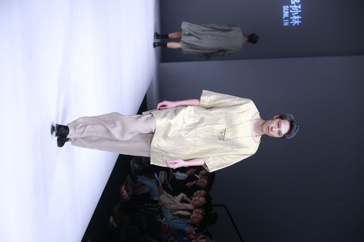 献给10岁女孩的甜蜜诗歌：我的阳光