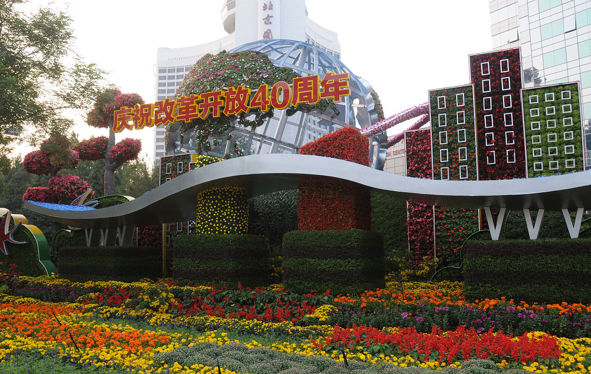 户外商业广场花箱，点缀自然美，提升商业活力