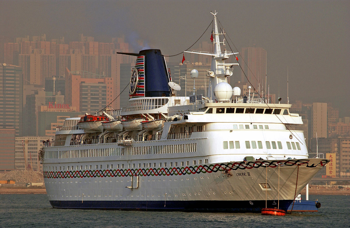 cruise ship , china, hong kong. (photo by: universal images grou