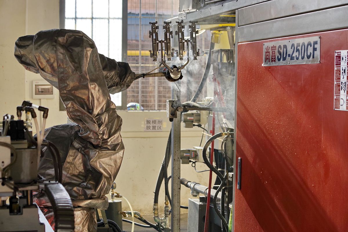 1 摩尔单原子分子理想气体循环过程详解