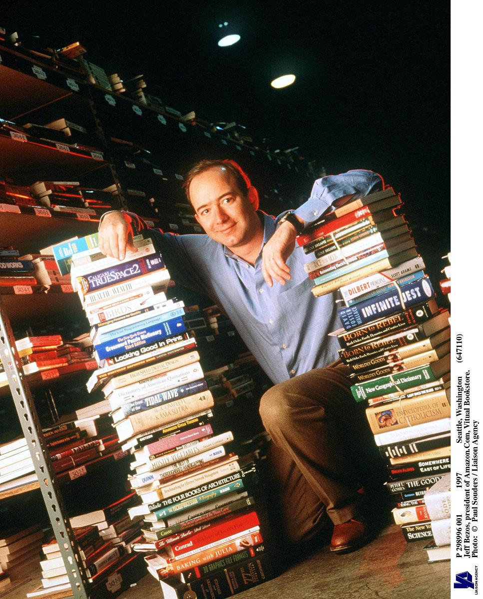 谁是世界首富？最新财富榜揭晓