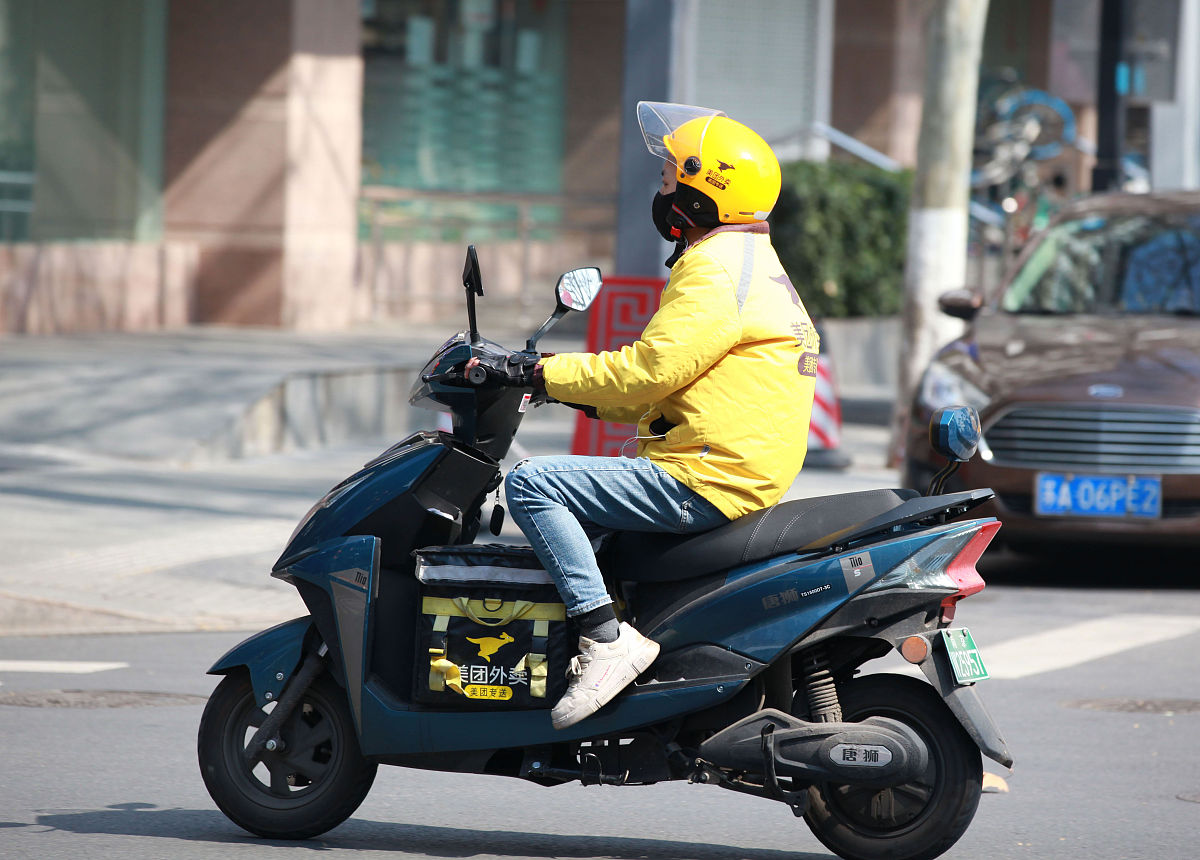 外卖摩托车推荐踏板车