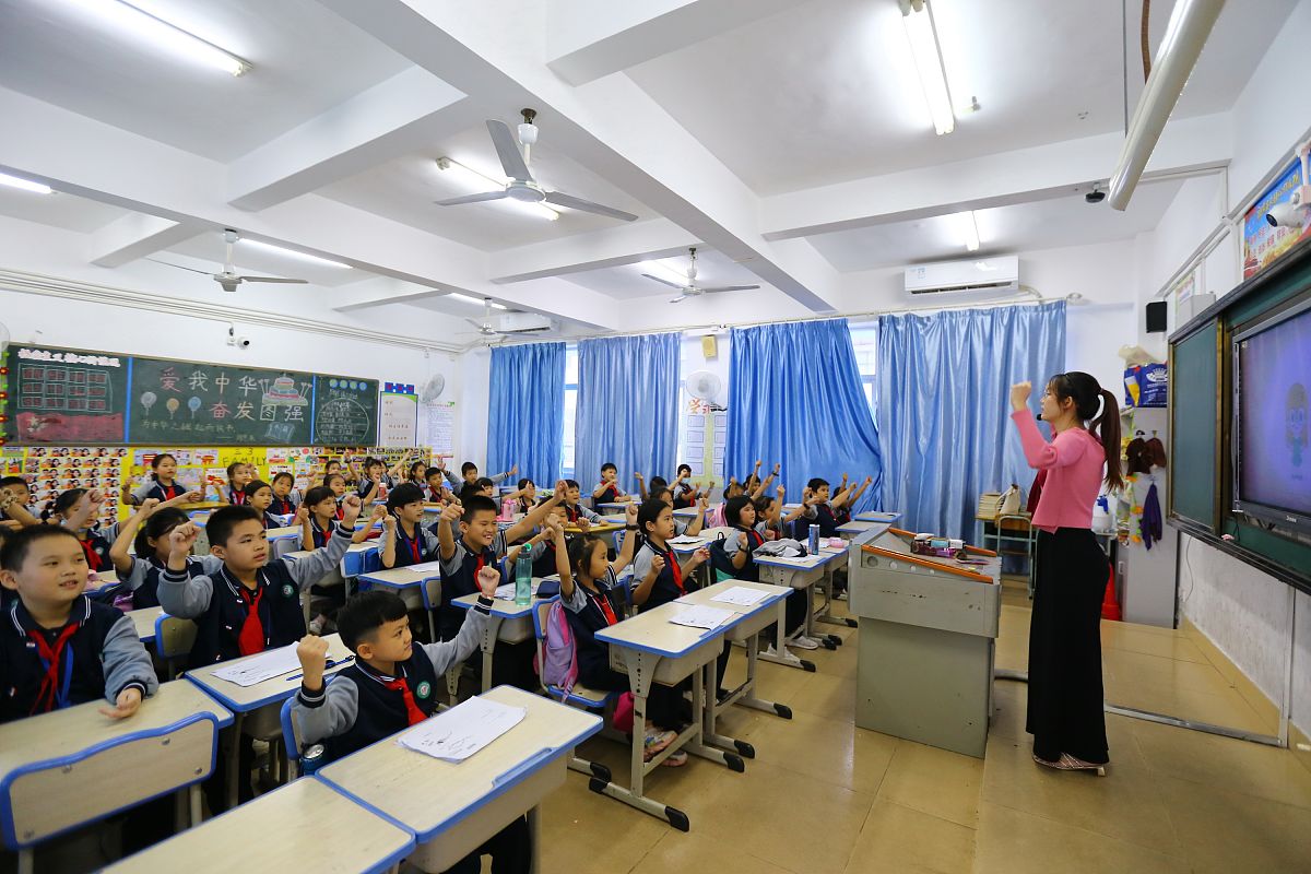 楚雄中专学校读什么专业好？热门专业推荐及选择建议