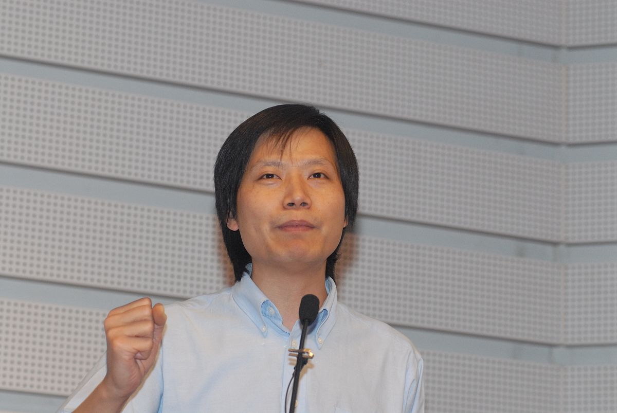 2006年5月15日晚上,雷军在北京清华大学做了国产软件现状的演讲,现场