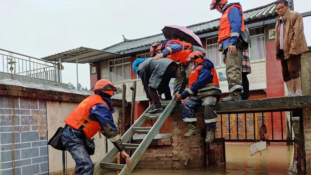 云南省大理卫生学校网站网址联系方式