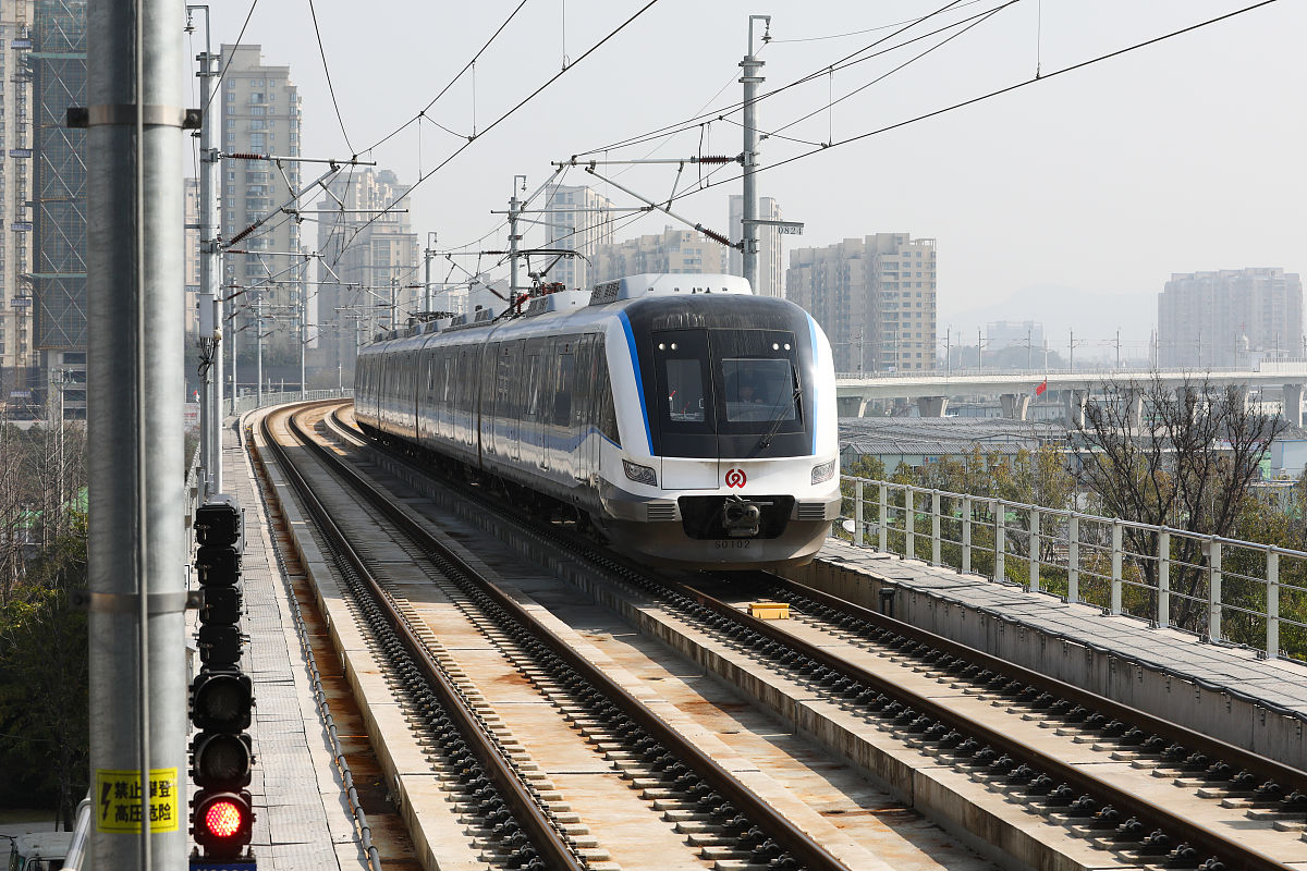 浙江2023年男生读轨道交通学校