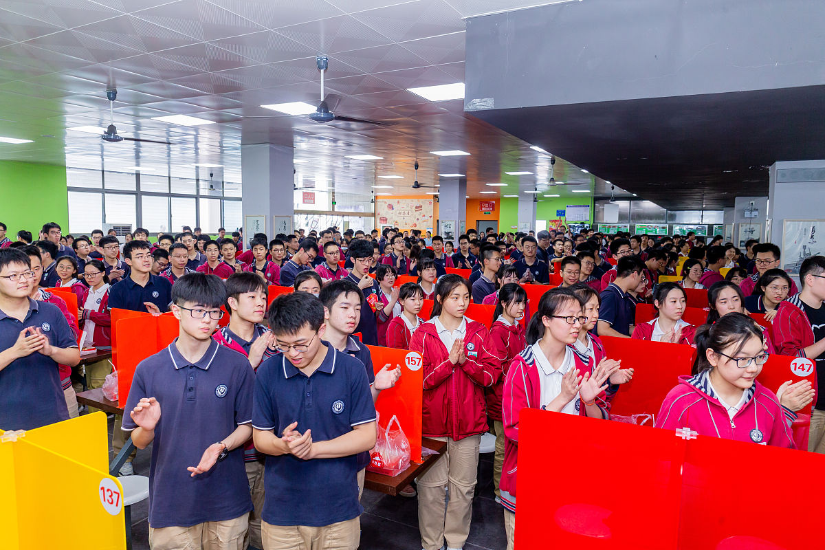 成绩差能就读重庆铁路运输学校吗