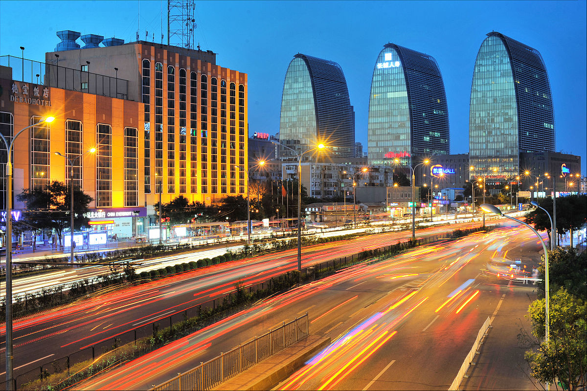 2013年7月5日,北京,城市夜景.西直门西环中心.