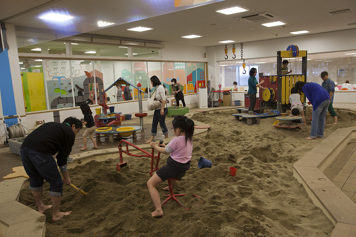 当地时间2013年3月9日,日本福岛县郡山市,两年前发生福岛核事故后,郡