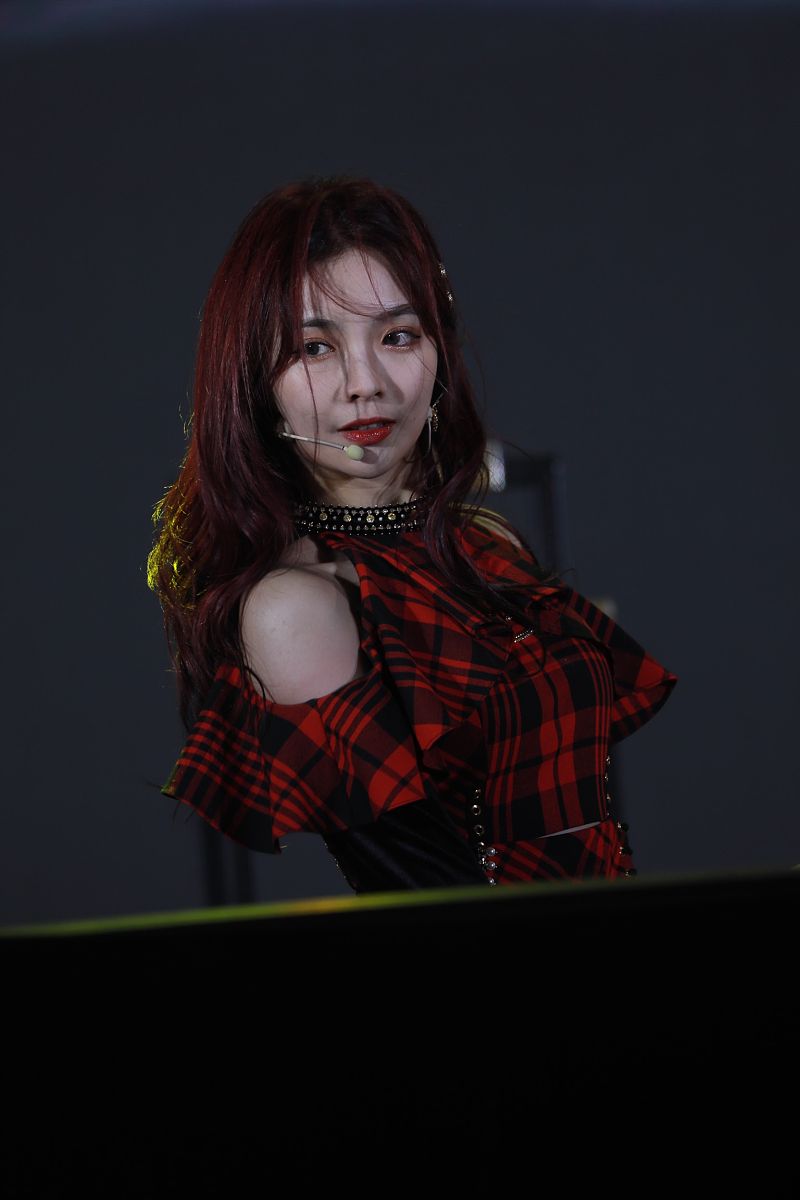 2020年12月24日,上海,明星现身ms上汽r汽车迎新演唱会 .snh48