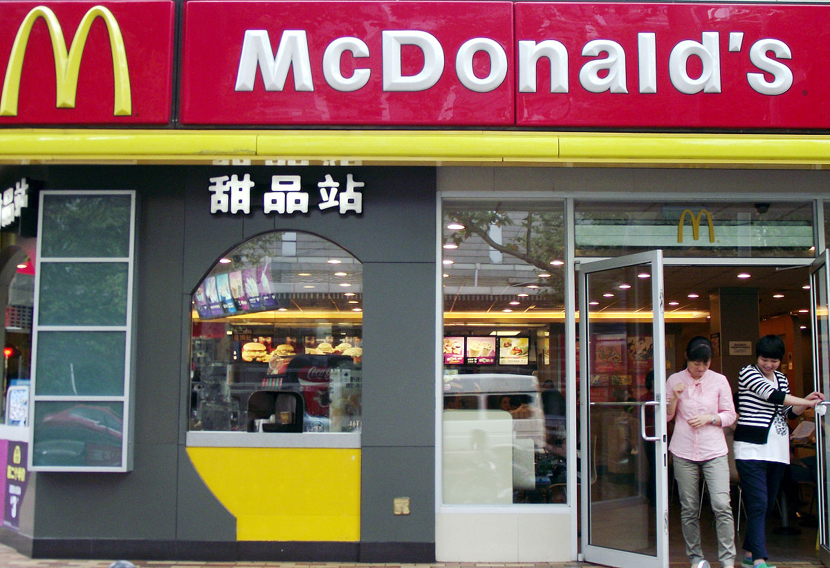 3位年轻人20万开汉堡店日营业额仅为79元当事人：大家都拿出了积蓄之前上班的还辞职了