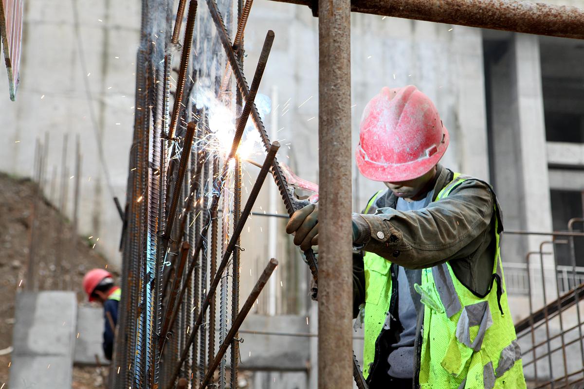 甘孜水利转让流程详解：从意向到监管，全方位解读