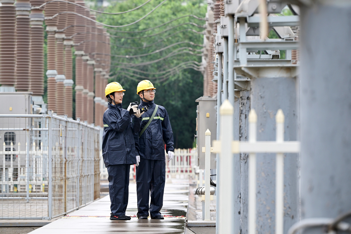 成都铁路学校城市轨道交通供电系统优化方案：提升效率，保障安全