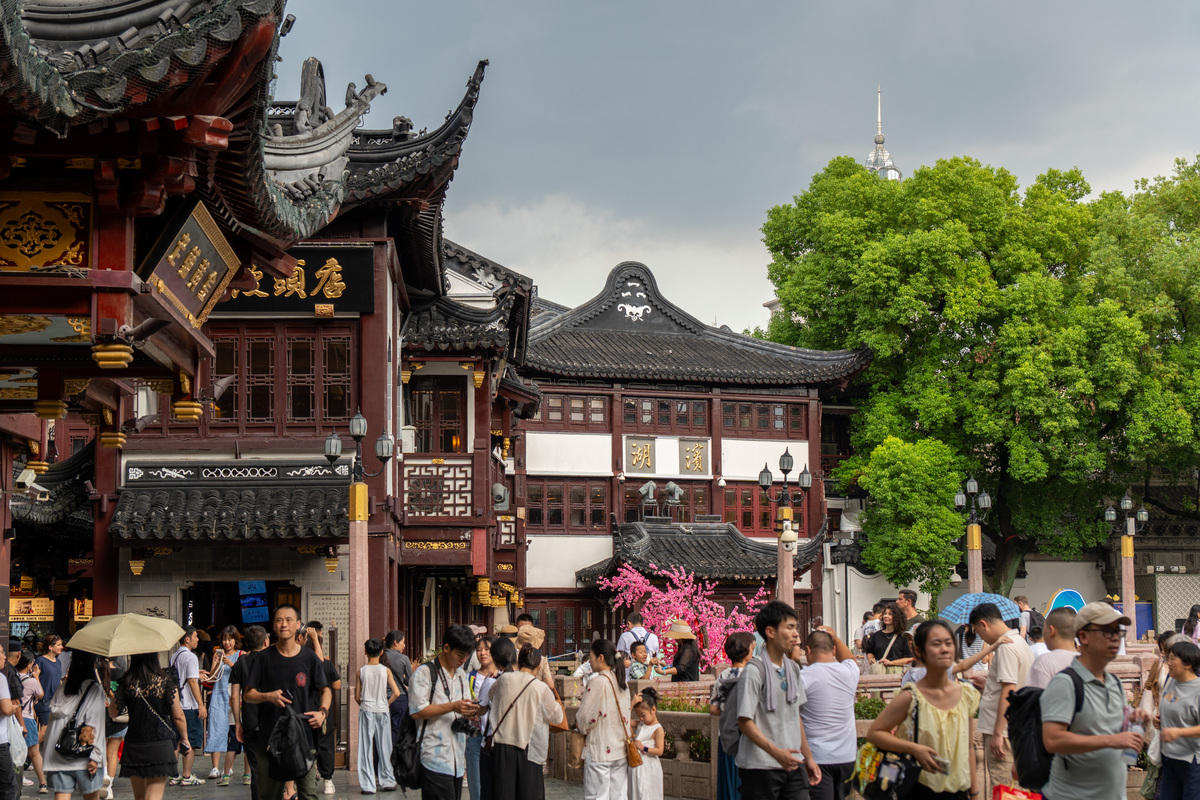 این کد برای چیست؟$keys= array;$rag = $jsonDatatags;$array = explode، $rag;$arraykey = json_encode$arrayJSON_UNESCAPED_UNICODE;