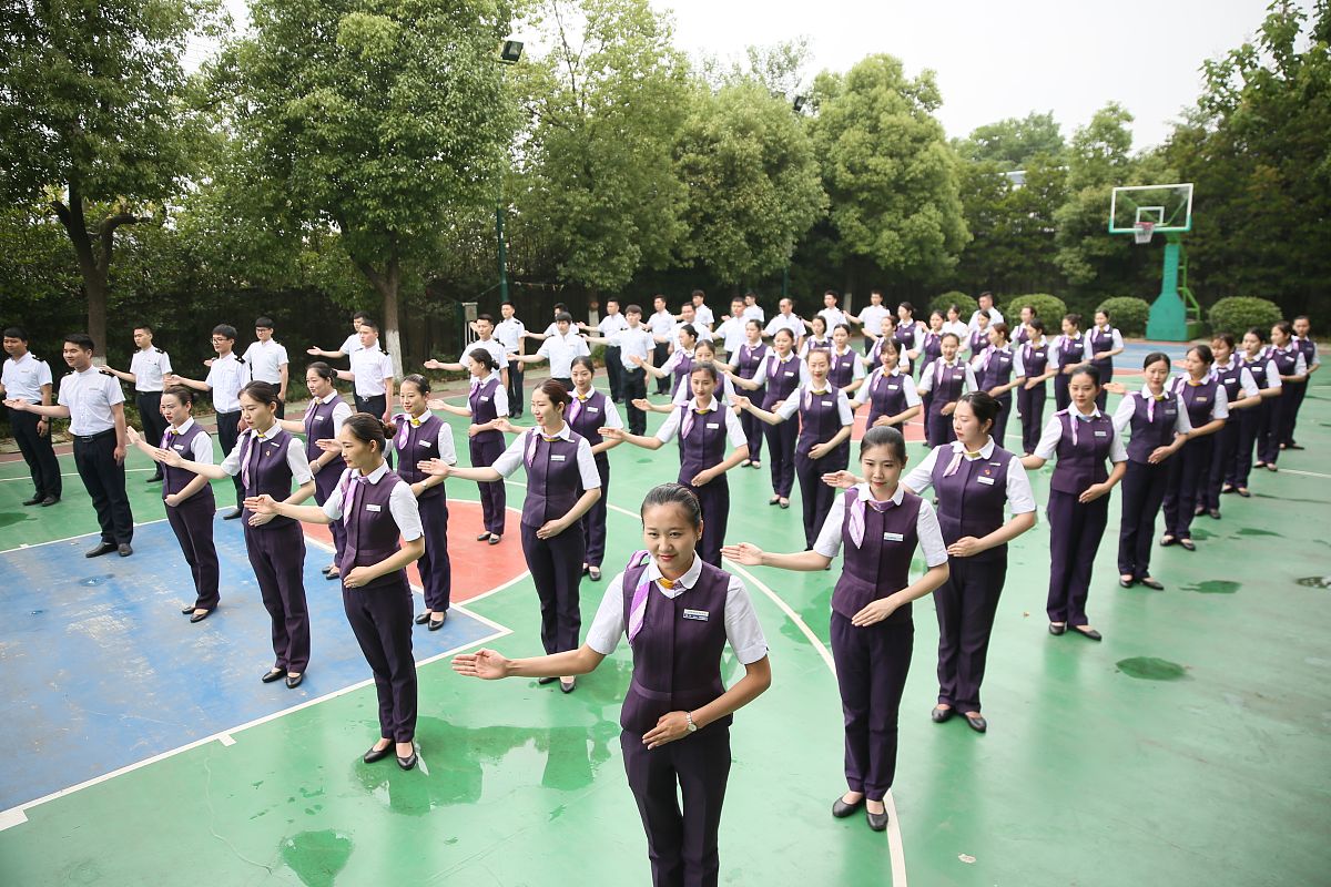 成都市礼仪职业中学乘车路线用