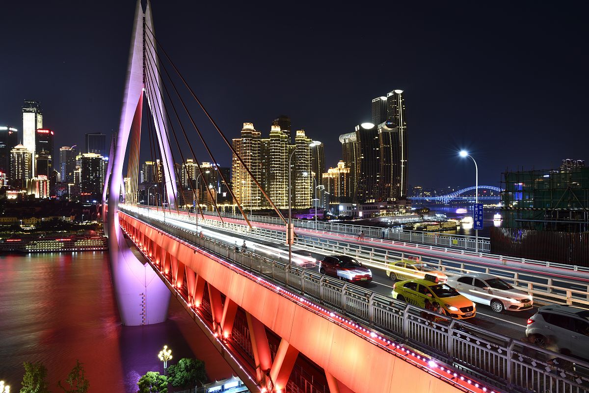 重庆龙门浩职业中学校汽车制造与检修5年制大专课程介绍