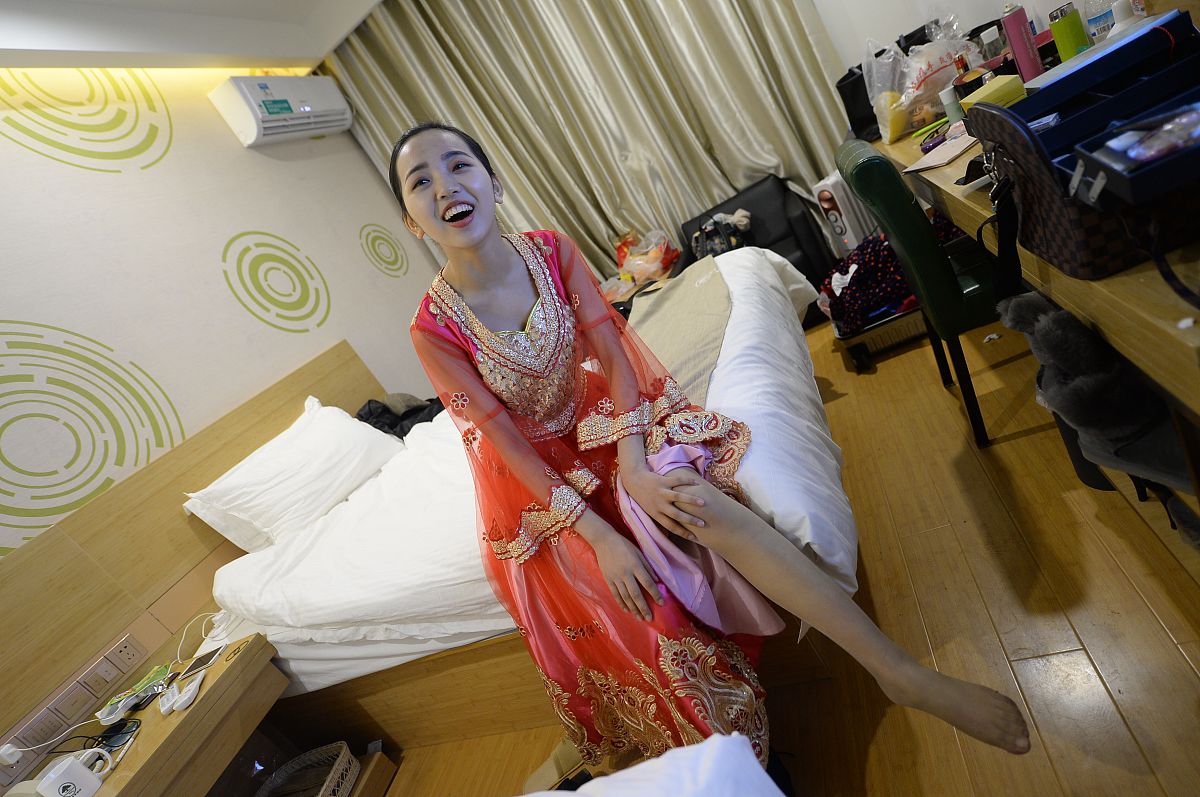 昆明空乘航空学校报名费用，地址及学校介绍