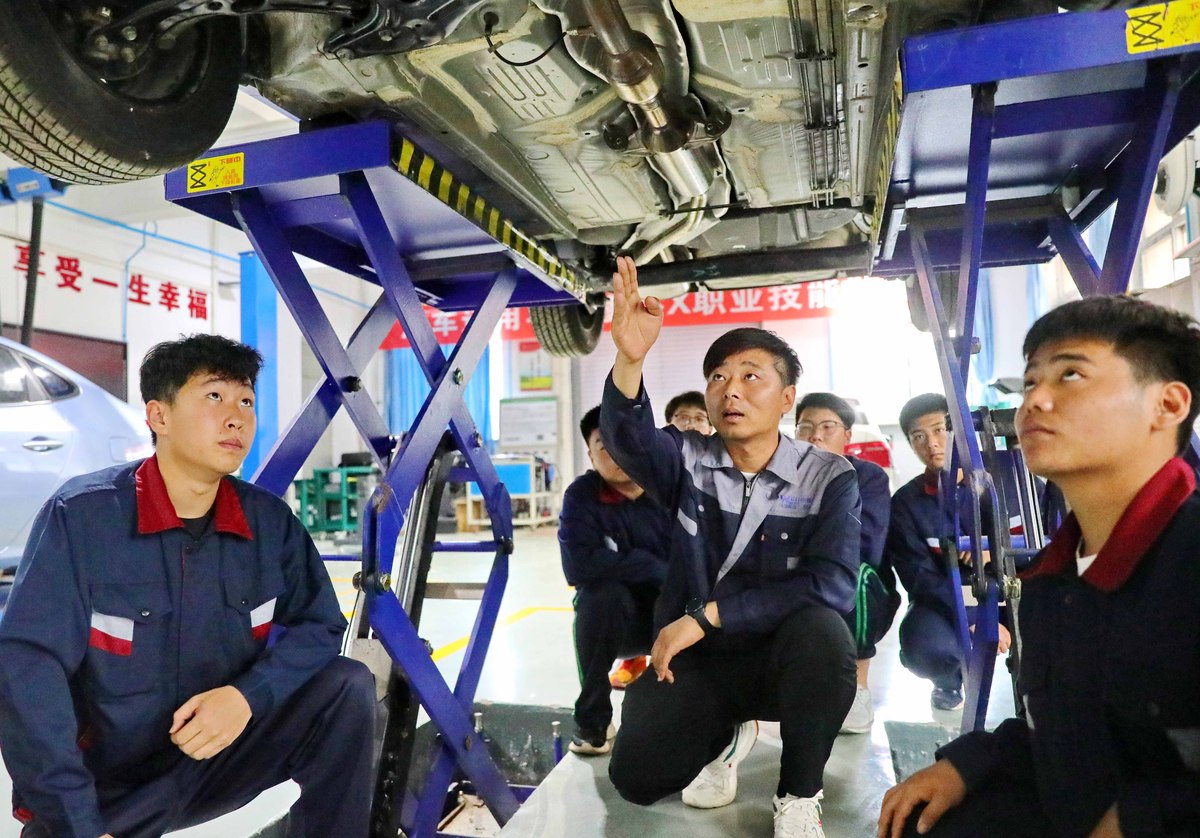 鱼台汽车维修学校动车车辆运营与检修要满足什么条件