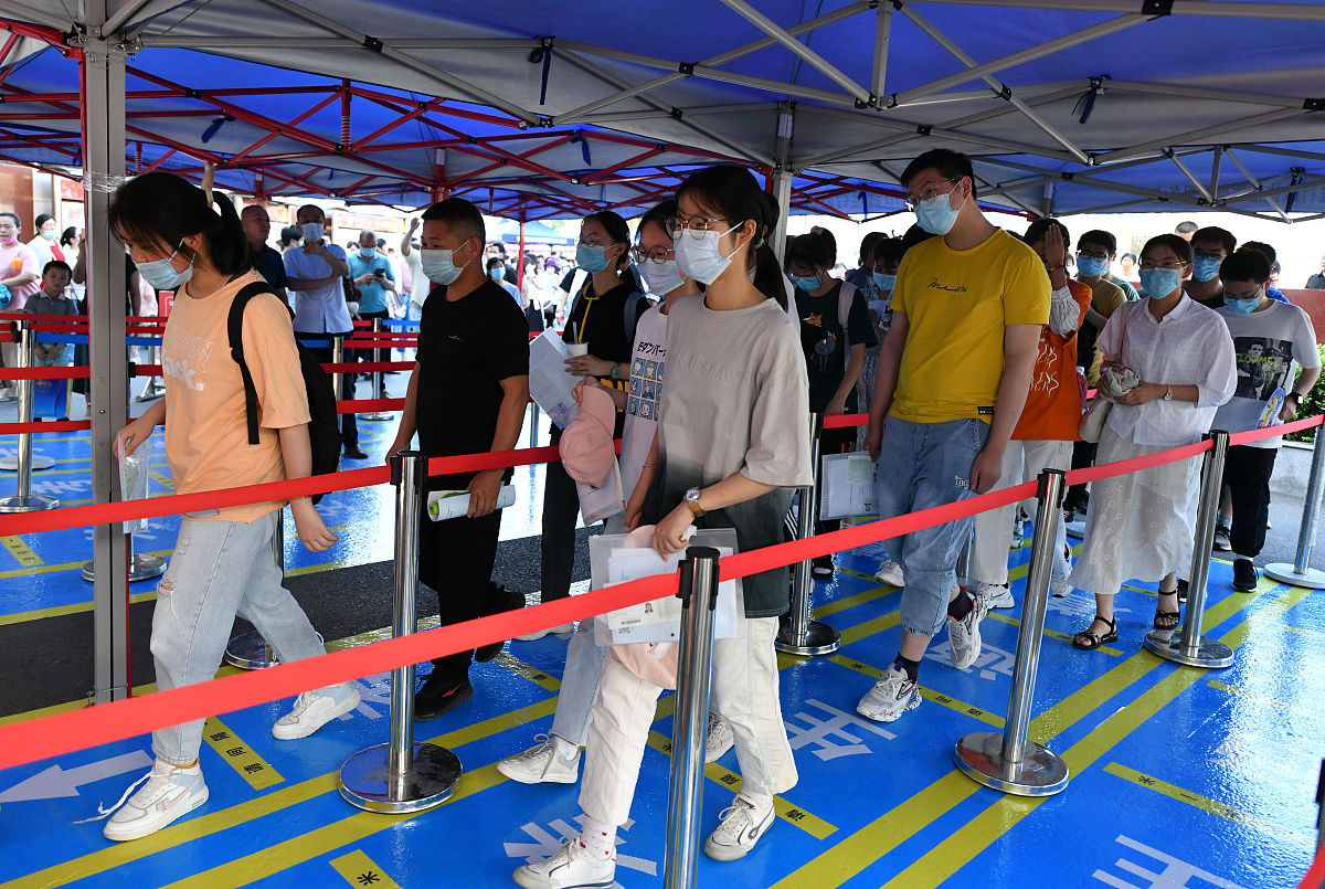 阜阳卫生学校2021年招生专业一览：护理、医学影像技术等热门专业