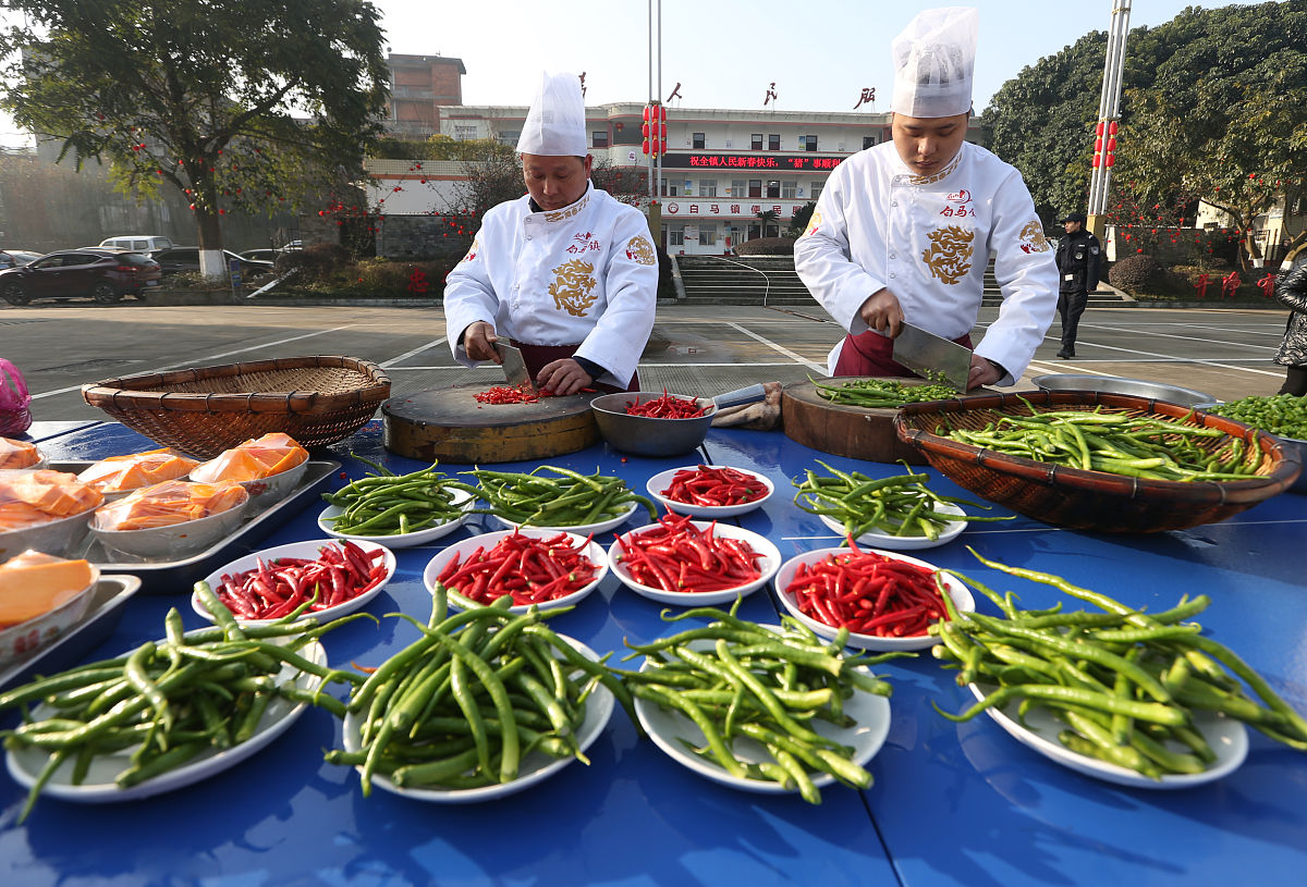 毕节市财贸学校中餐烹饪与营养膳食专业课程设置有哪些