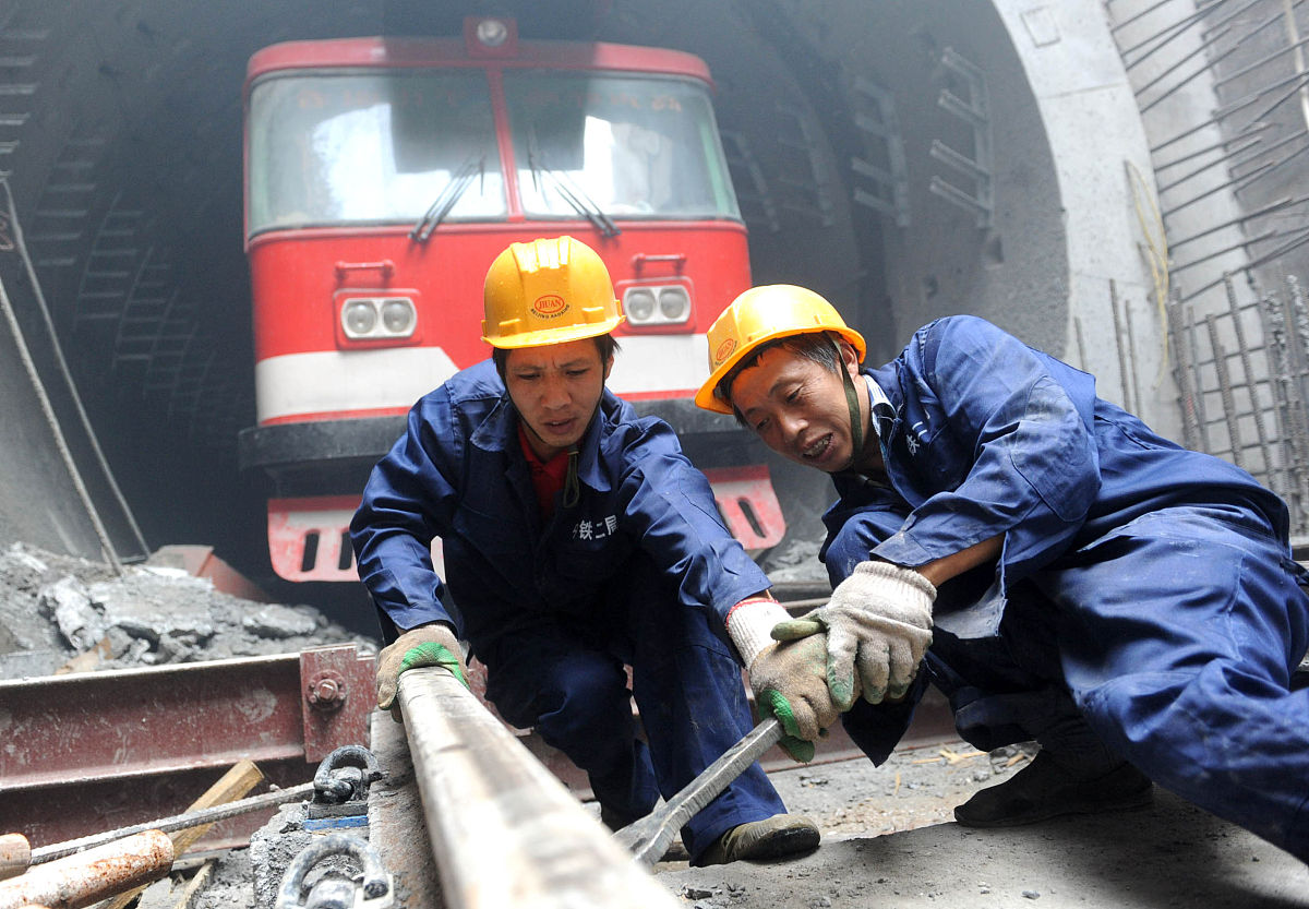 邹城汽车维修学校铁道工程测量好不好？有什么招生要求