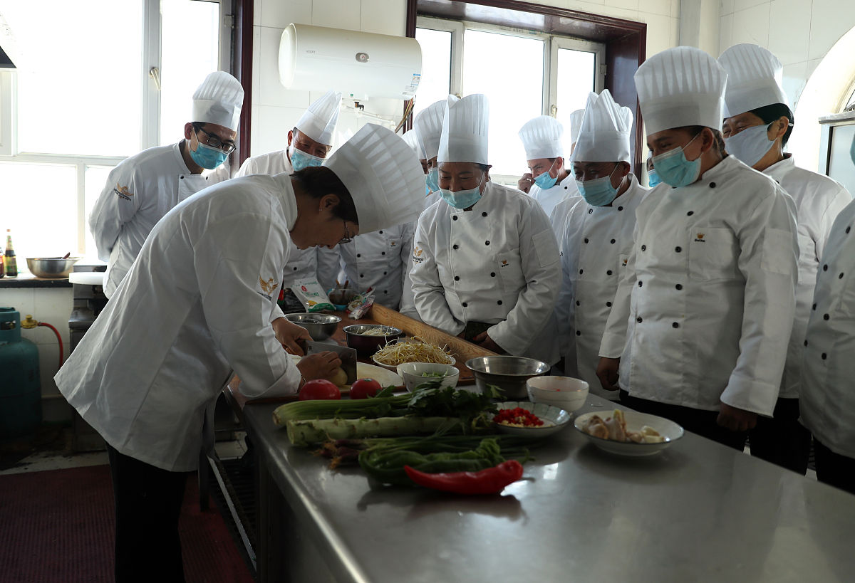 宕昌职业技术学校烹饪专业核心课程介绍 - 掌握烹饪技能，开启美食之旅