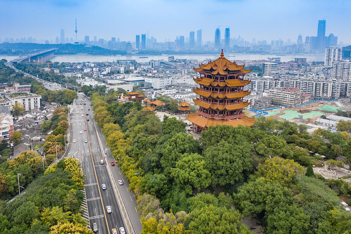 2021年10月18日,武汉,黄鹤楼周边风光.