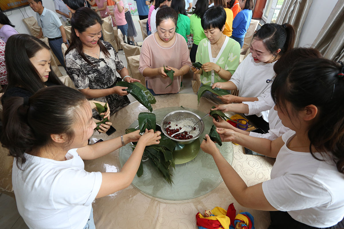 中秋佳节，共庆团圆！公司举办中秋员工活动