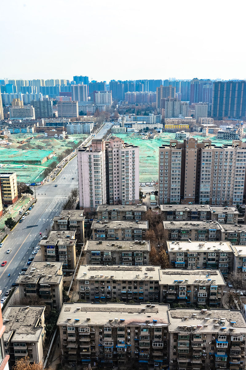 郑州市二七区大学中路51号院拆迁吗用250字帮我详细描述